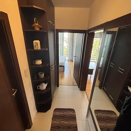 Gorica C شقة بودغوريتْسا
